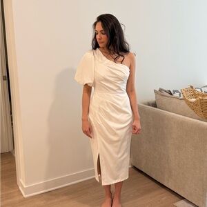 Astr One-Shoulder Cream Dress